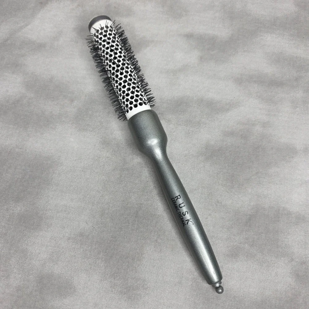 Rusk Ceramic Thermal Round Vented Nylon Bristles Hair Brush RE 320